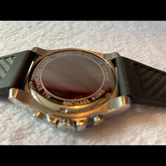 Michael Kors watch for men - Picture 9 of 12